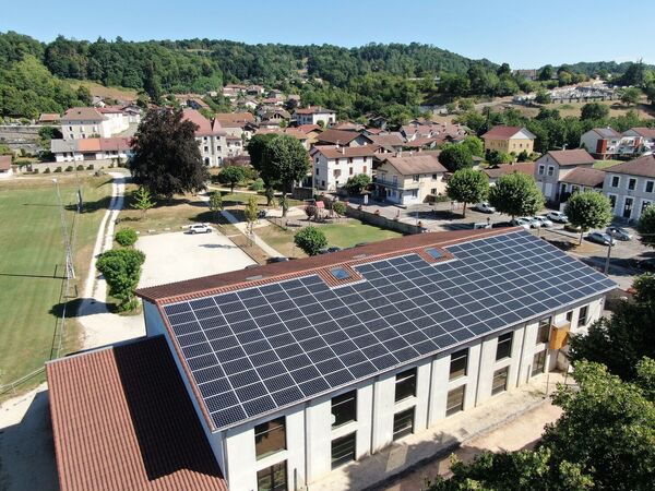 85 kWc - Salle Polyvalente - 38 Vourey - 2020 - Pour Buxia Energies